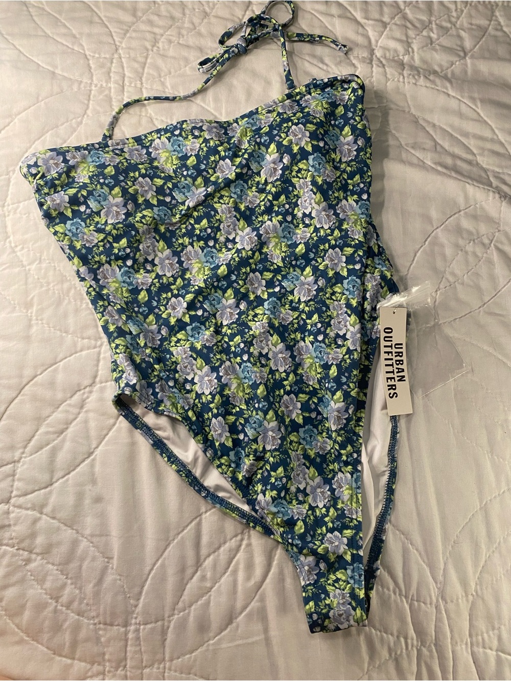 Urban Outfitters Floral One-Piece Swimsuit 🩱✨ NWT 🛍️
